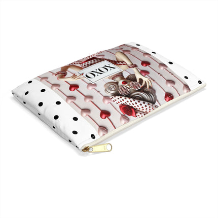 Fashionably Yours, XOXO Accessory Pouch