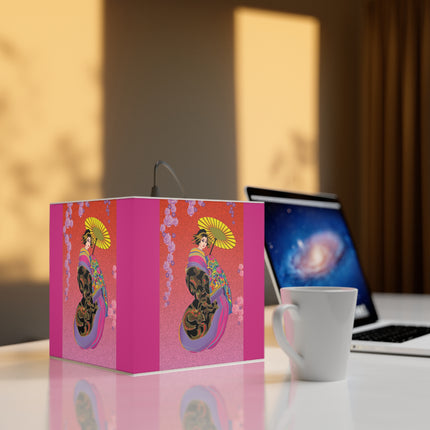 Enchanting Geisha Light Cube Lamp
