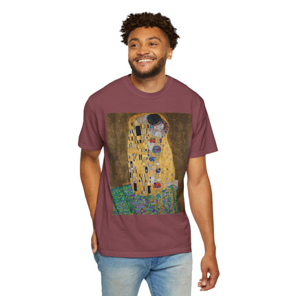 The Kiss by Gustav Klimt Unisex Garment-Dyed T-shirt