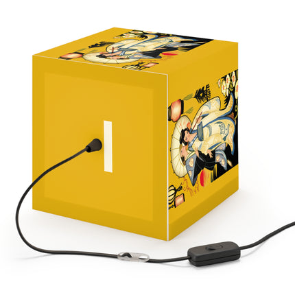 Golden Embrace Light Cube Lamp