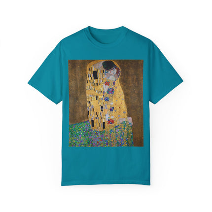 The Kiss by Gustav Klimt Unisex Garment-Dyed T-shirt