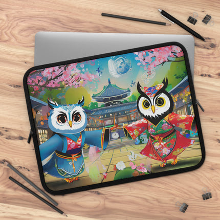 Twirling Talons Laptop Sleeve