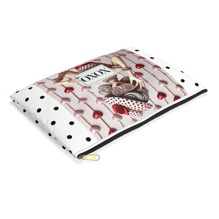 Fashionably Yours, XOXO Accessory Pouch