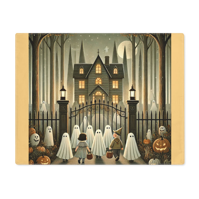 Ghostly Welcome – A Halloween Night Placemat, 1pc