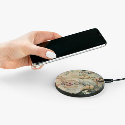 Les Femmes Fatales by Gerda Wegener Wireless Charger