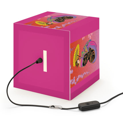 Enchanting Geisha Light Cube Lamp