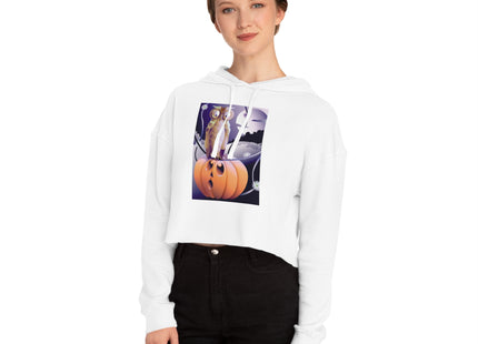 The Startled Pumpkin Women’s Cropped Hooded Sweatshirt