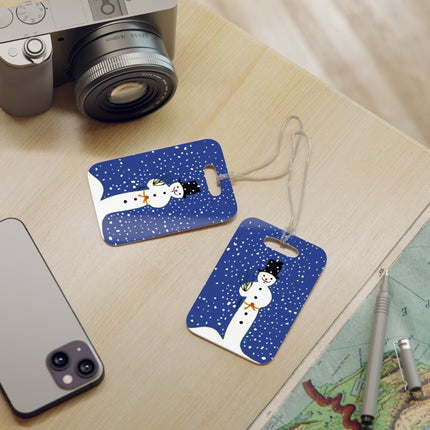 Snowman in Falling Snow Luggage Tags