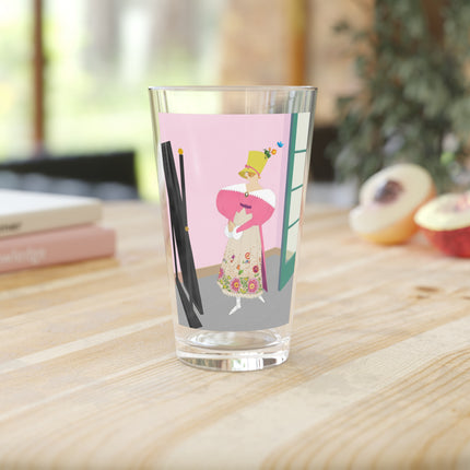 The Yellow Hat Pint Glass – 1920s Vogue Whimsy & Playful Elegance