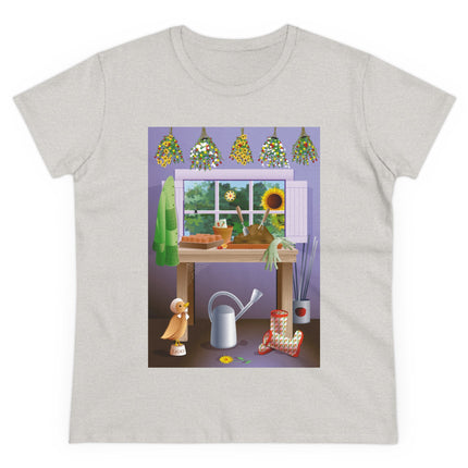 A Gardener's Haven Women's Midweight Cotton Tee