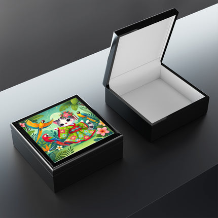 Parrot Dance of the Geisha Kitten Jewelry Box