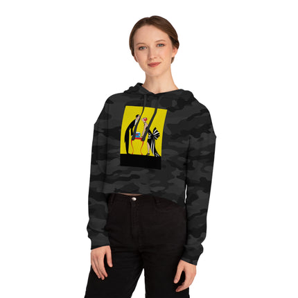A Moment of Elegance: A Passionate Embrace Amidst Golden Splendor Women’s Cropped Hooded Sweatshirt
