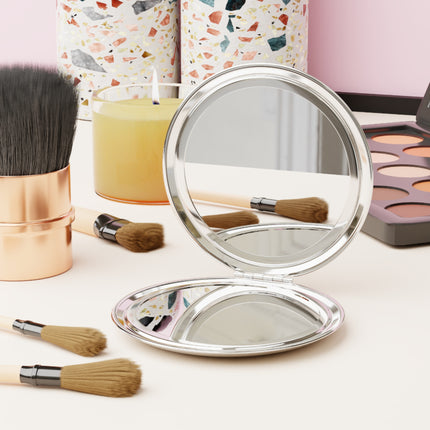 Golden Robe Compact Mirror – Elegant Drama & Timeless Sophistication